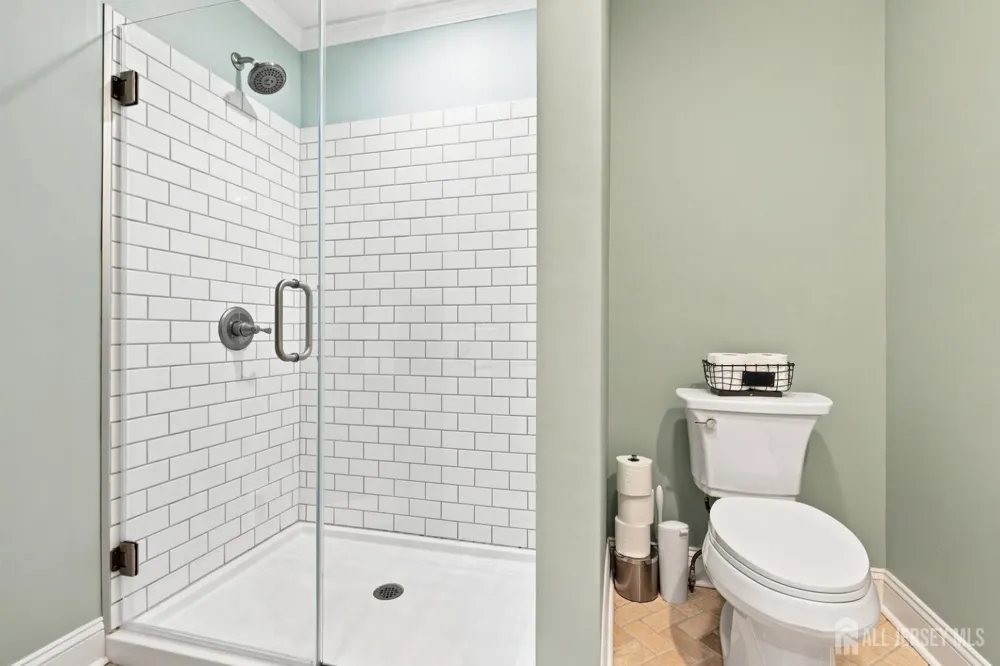 255 Shore Drive #10 Highlands, NJ 07732