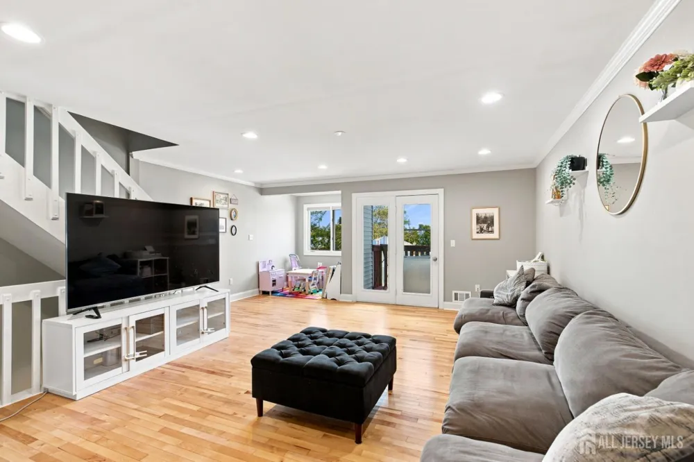 255 Shore Drive #10 Highlands, NJ 07732