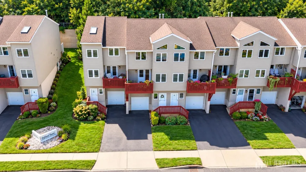 255 Shore Drive #10 Highlands, NJ 07732