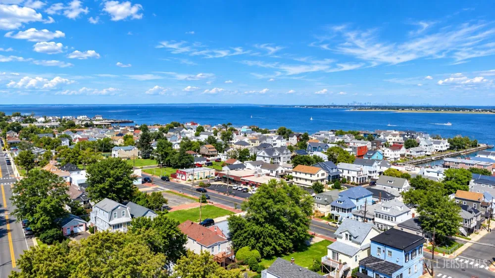 255 Shore Drive #10 Highlands, NJ 07732