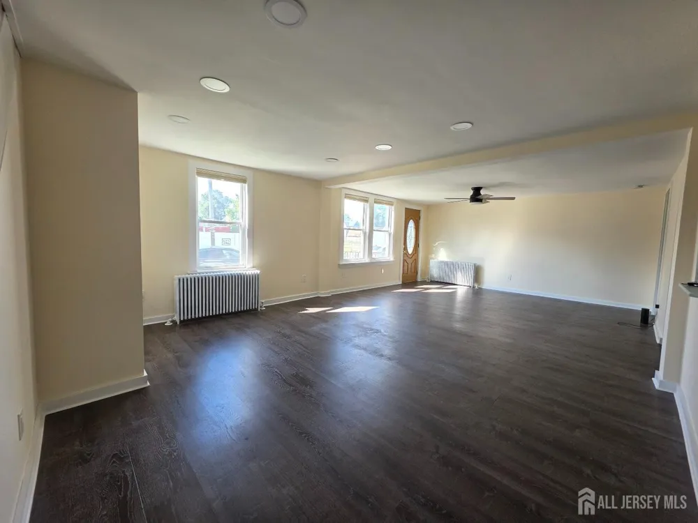 163 2nd Street Keyport, NJ 07735