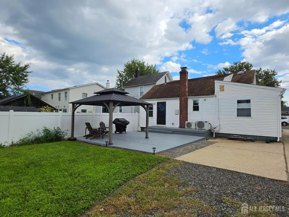 163 2nd Street Keyport, NJ 07735