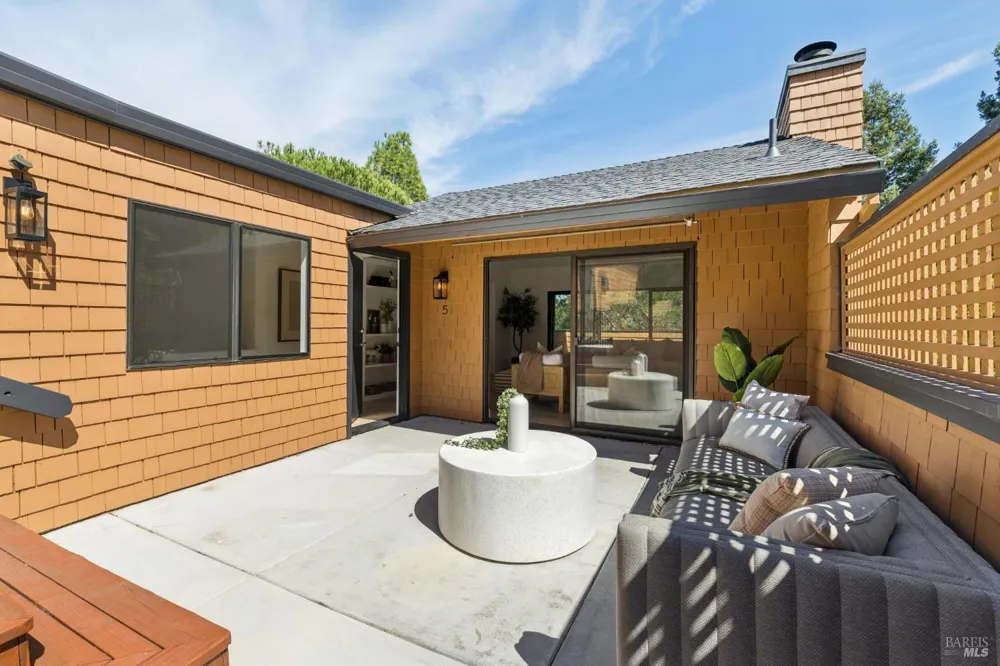 5 Escalle Lane Larkspur, CA 94939