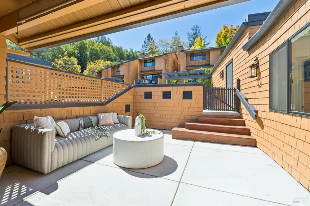 5 Escalle Lane Larkspur, CA 94939