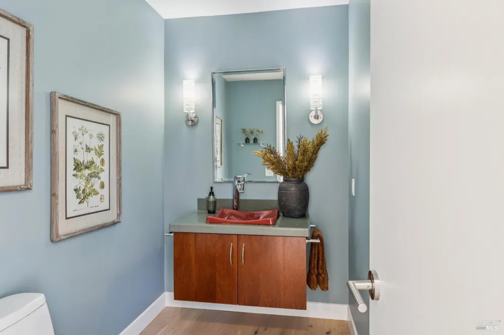 5 Escalle Lane Larkspur, CA 94939