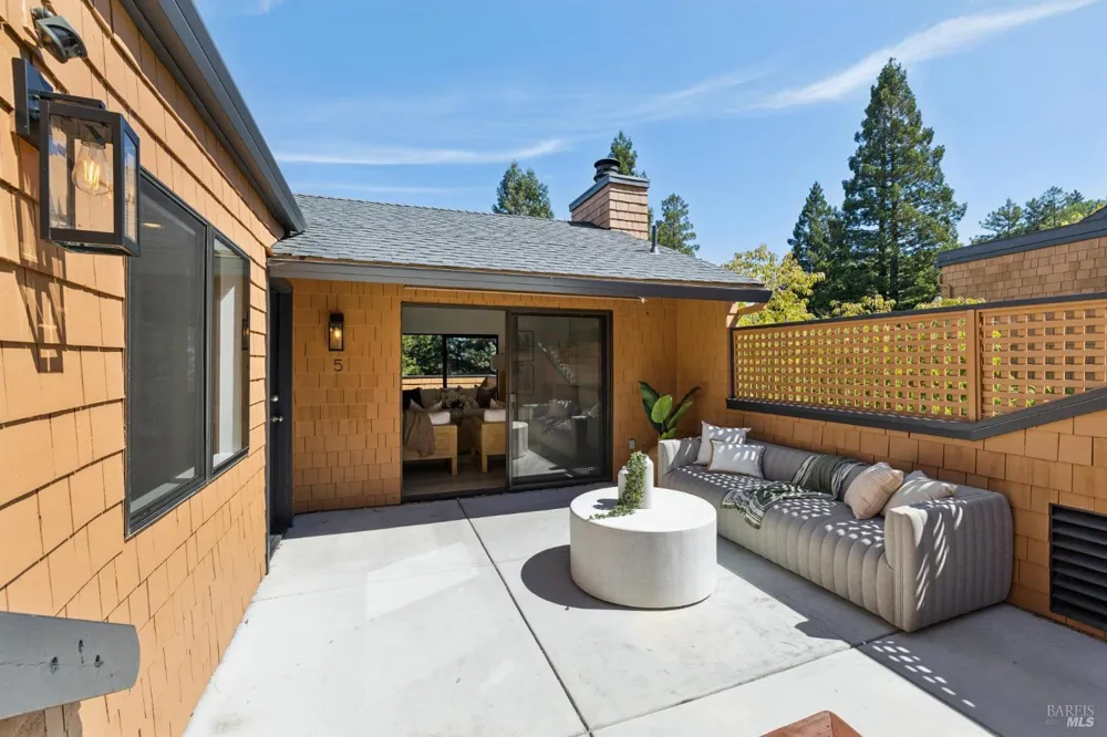5 Escalle Lane Larkspur, CA 94939