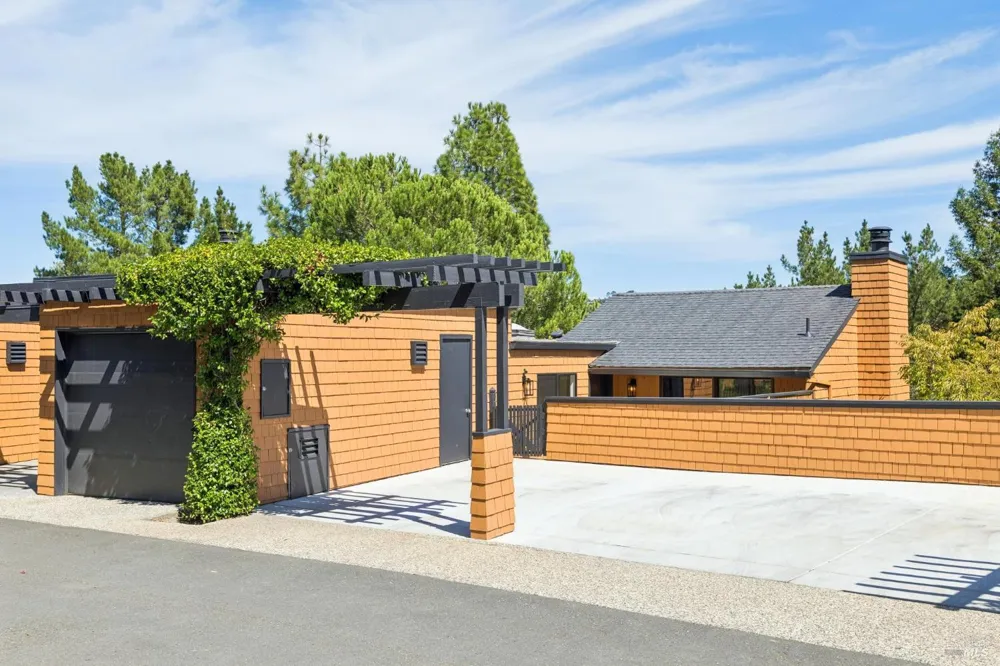 5 Escalle Lane Larkspur, CA 94939