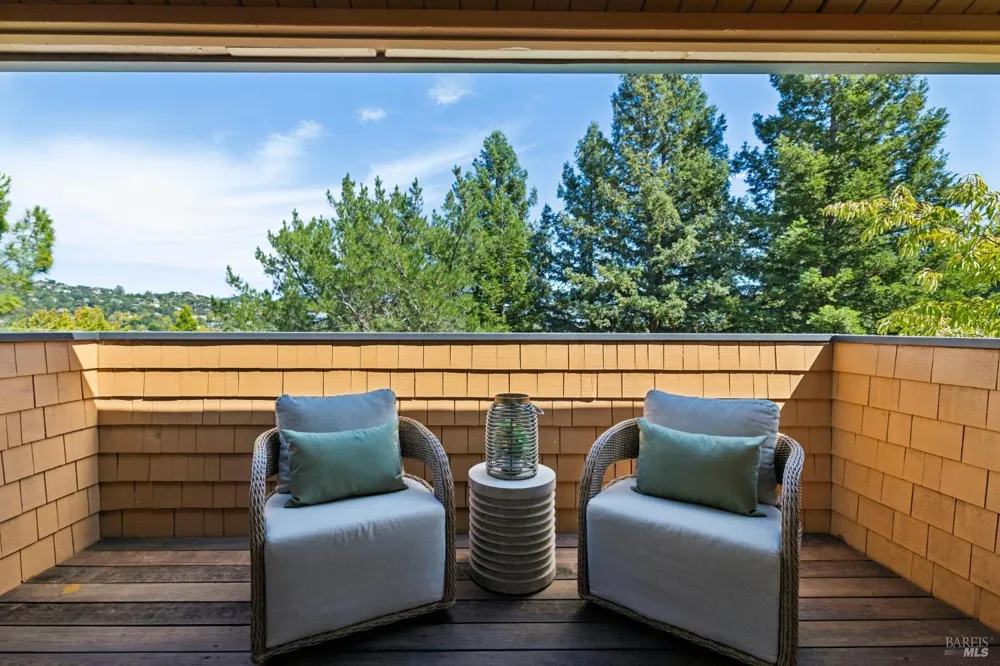 5 Escalle Lane Larkspur, CA 94939