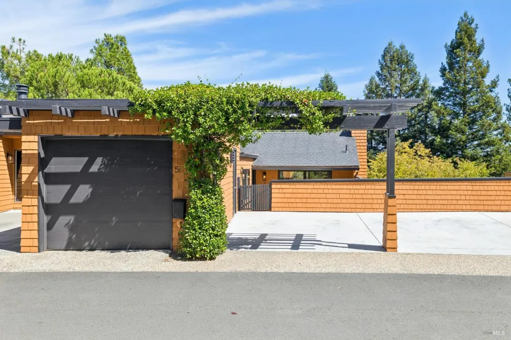 5 Escalle Lane Larkspur, CA 94939