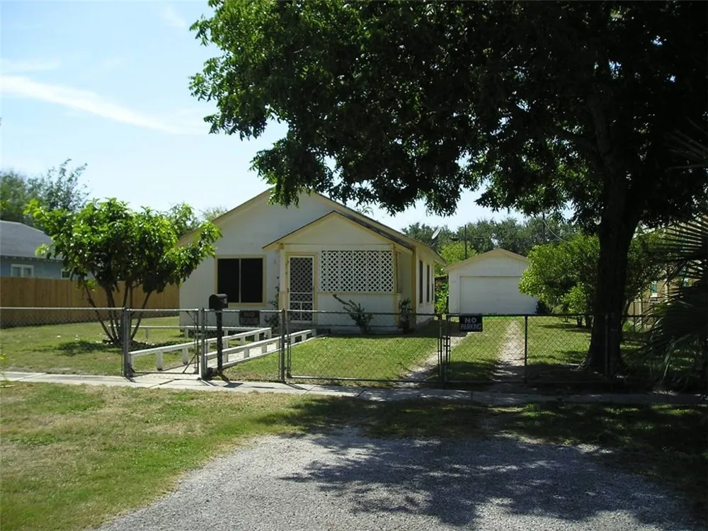 514 S Rife Street Aransas Pass, TX 78336