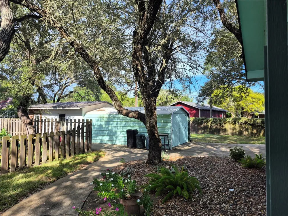 924 Ibis Drive Rockport, TX 78382