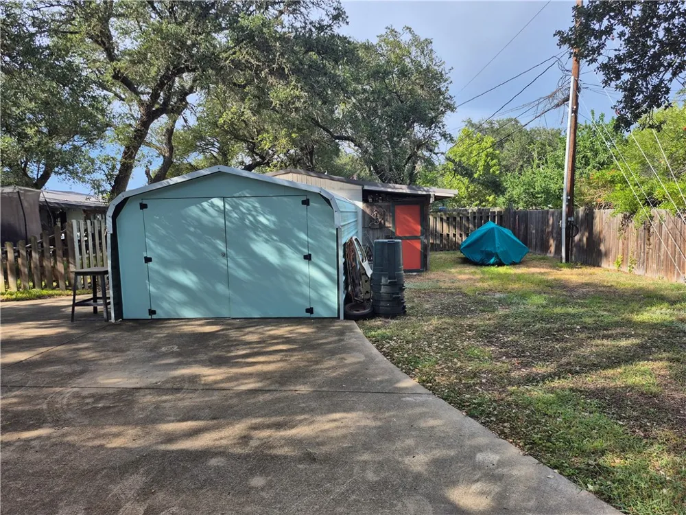 924 Ibis Drive Rockport, TX 78382