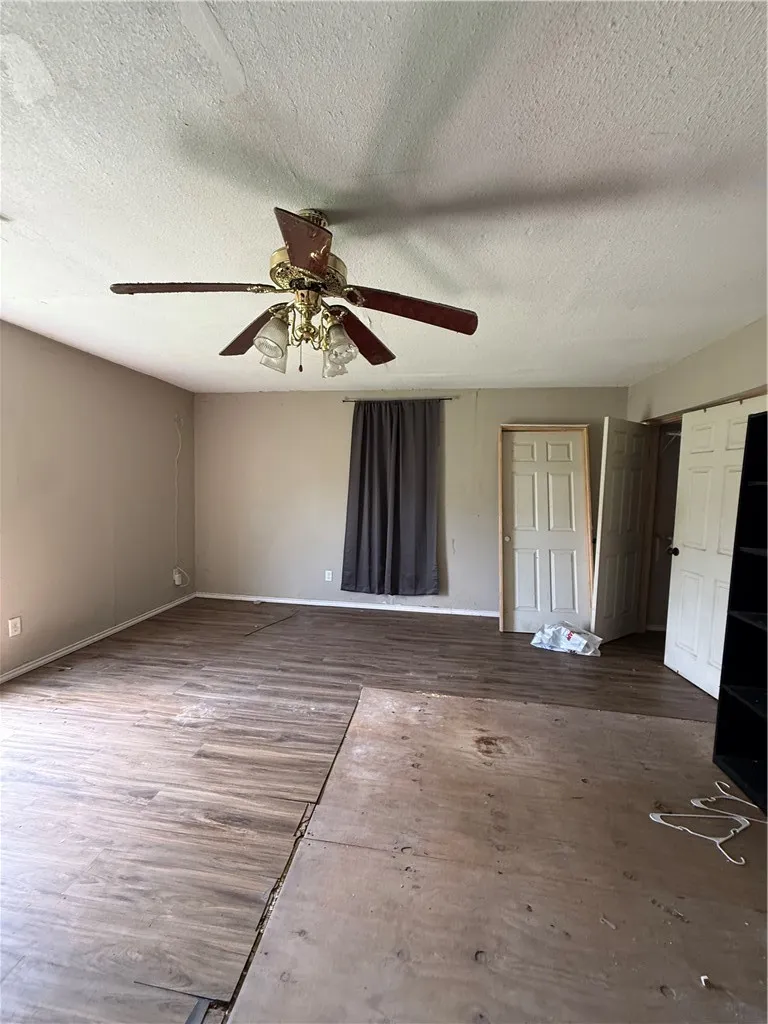 948 Wright Street Alice, TX 78332