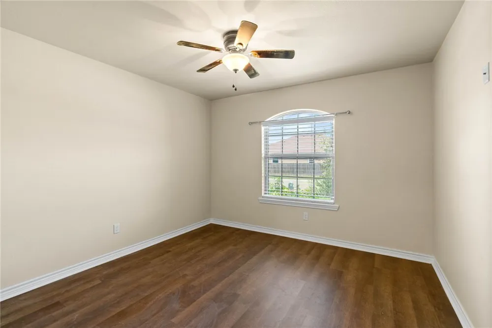 7329 Clapton Drive Corpus Christi, TX 78414