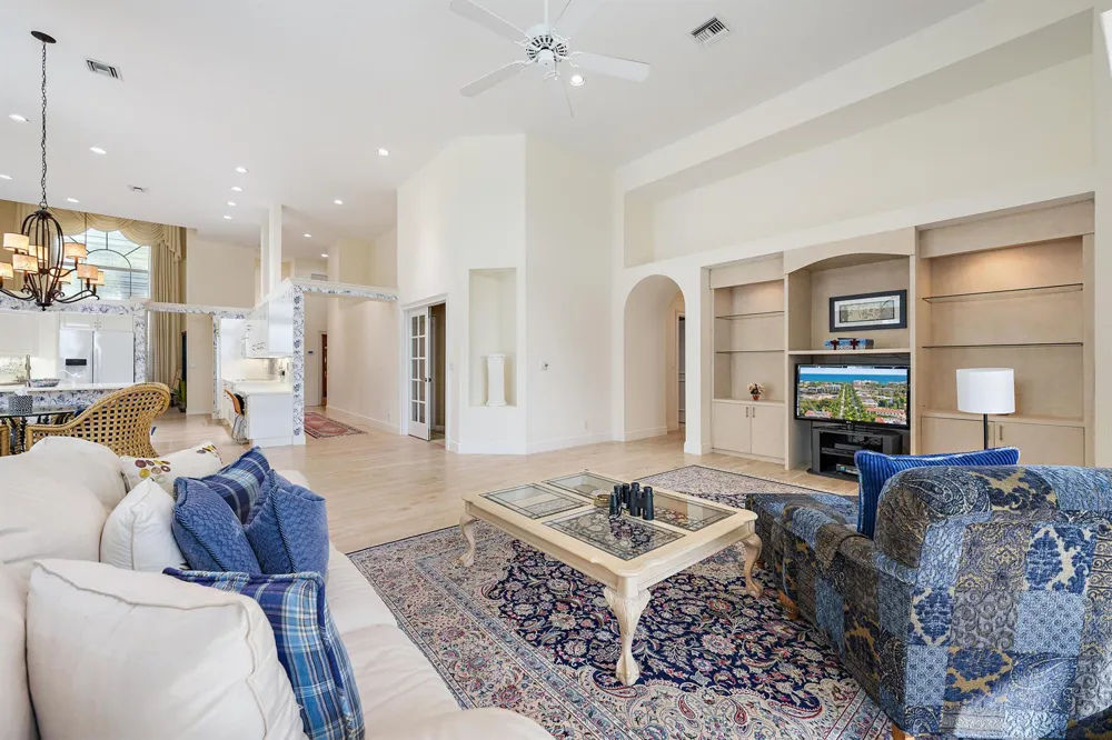 64 Cayman Place Palm Beach Gardens, FL 33418