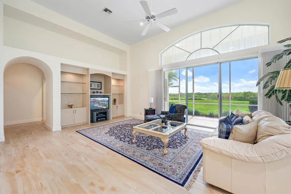 64 Cayman Place Palm Beach Gardens, FL 33418