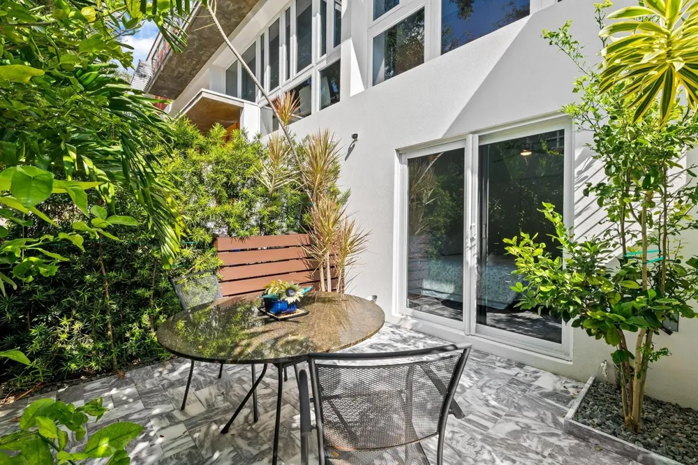 900 NE 4th Street #B4 Fort Lauderdale, FL 33301