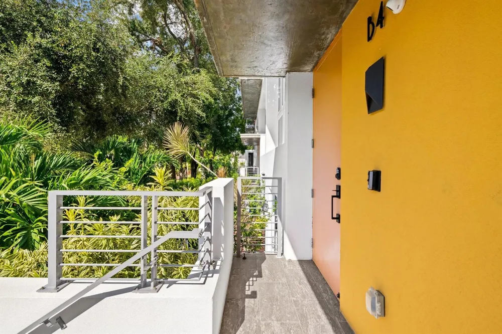 900 NE 4th Street #B4 Fort Lauderdale, FL 33301