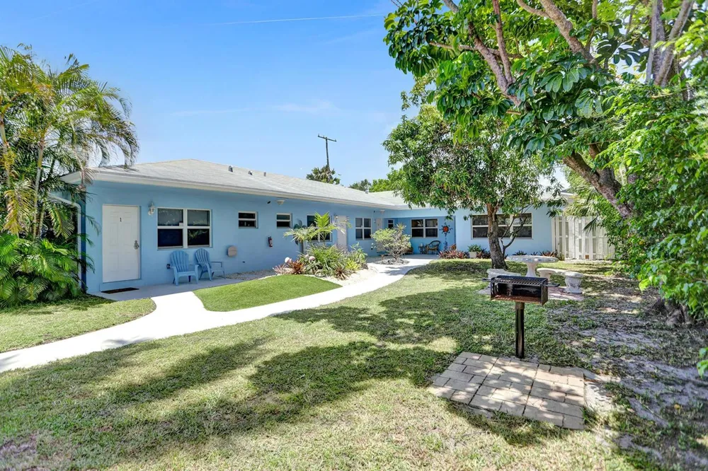 2695 SE 1ST COURT #2 Pompano Beach, FL 33062