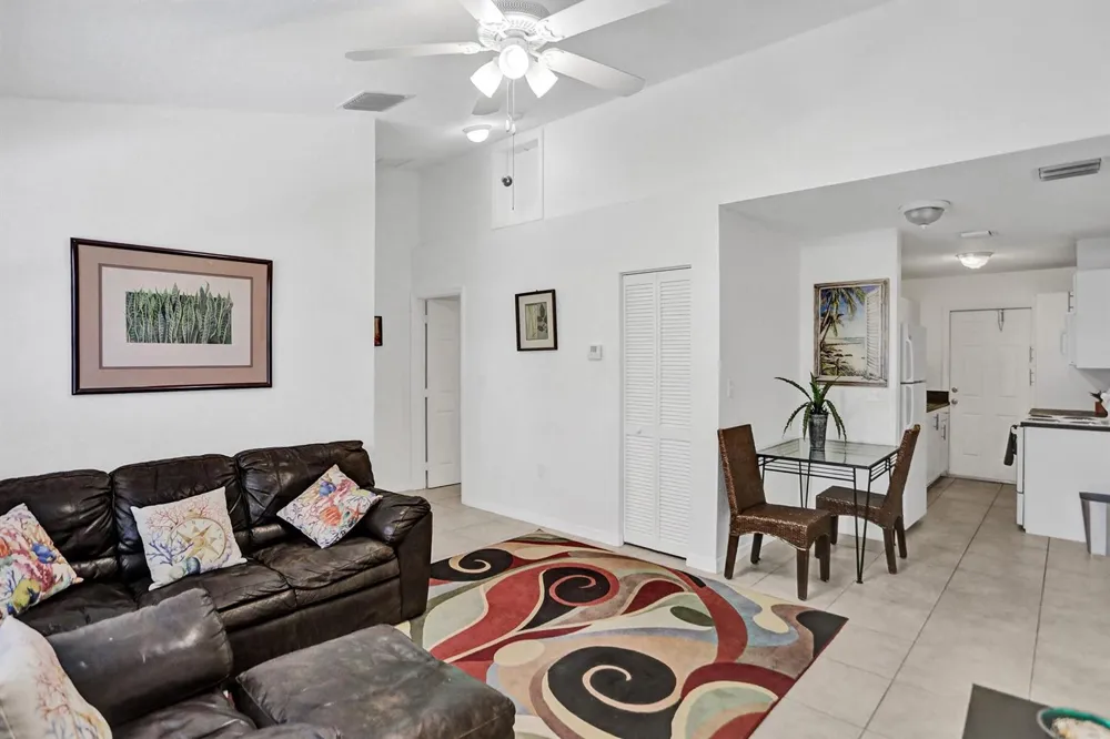 2695 SE 1ST COURT #2 Pompano Beach, FL 33062
