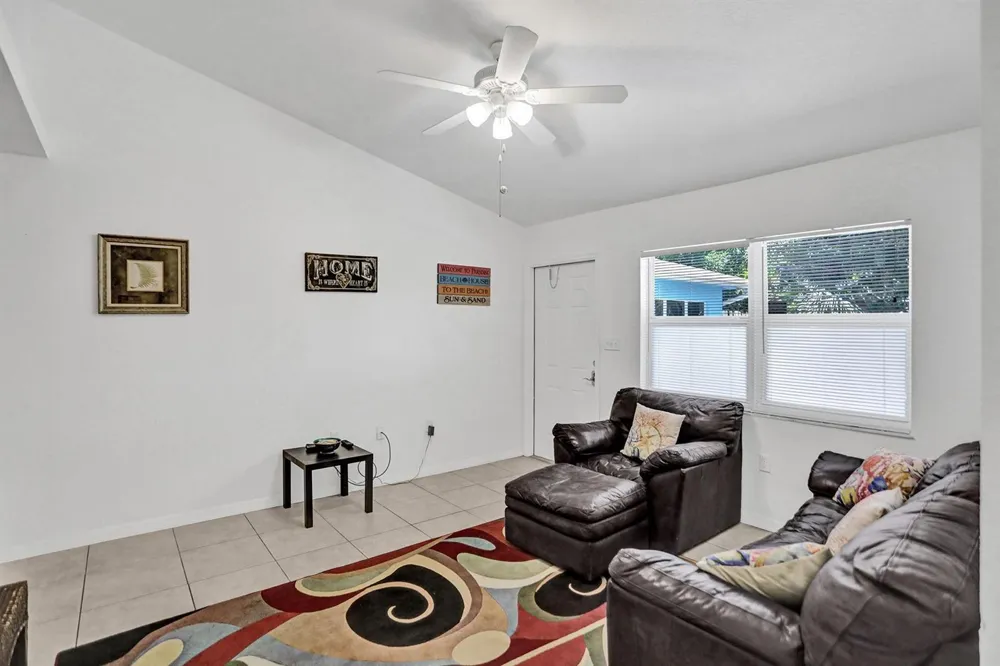 2695 SE 1ST COURT #2 Pompano Beach, FL 33062