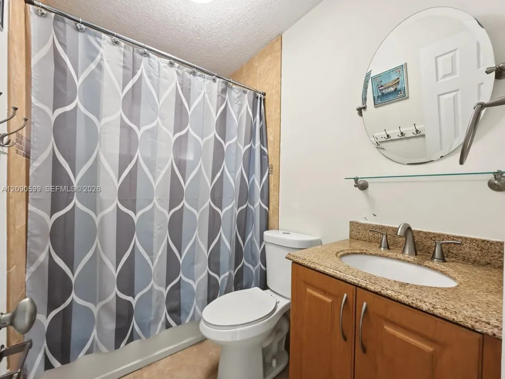 12711 NW 99th Pl Hialeah Gardens, FL 33018
