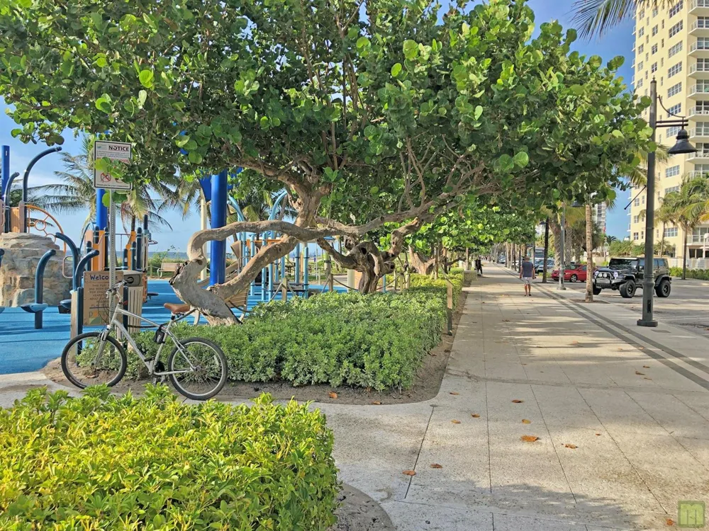 2695 SE 1ST COURT #1 Pompano Beach, FL 33062
