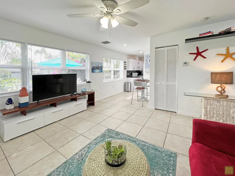 2695 SE 1ST COURT #1 Pompano Beach, FL 33062