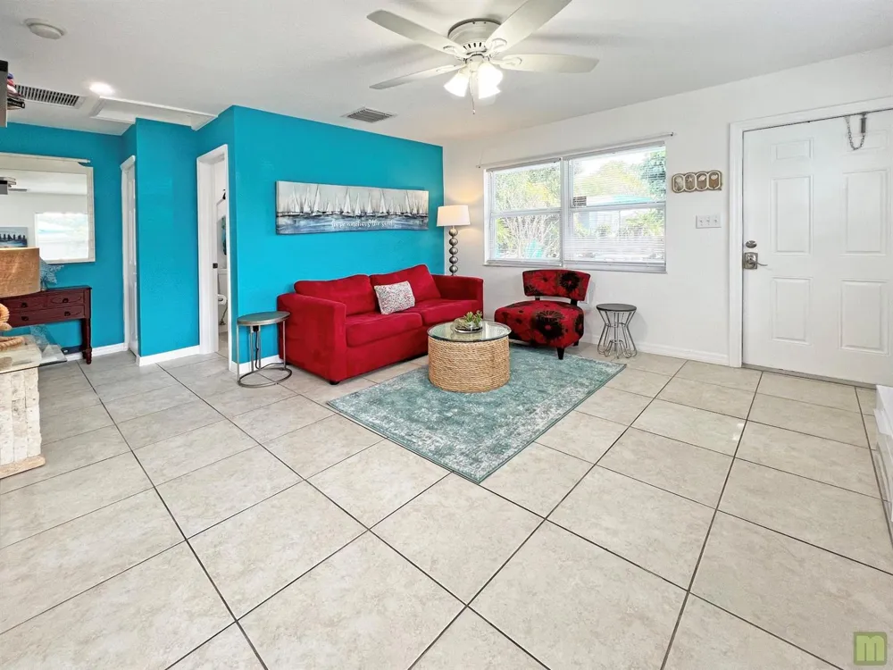 2695 SE 1ST COURT #1 Pompano Beach, FL 33062