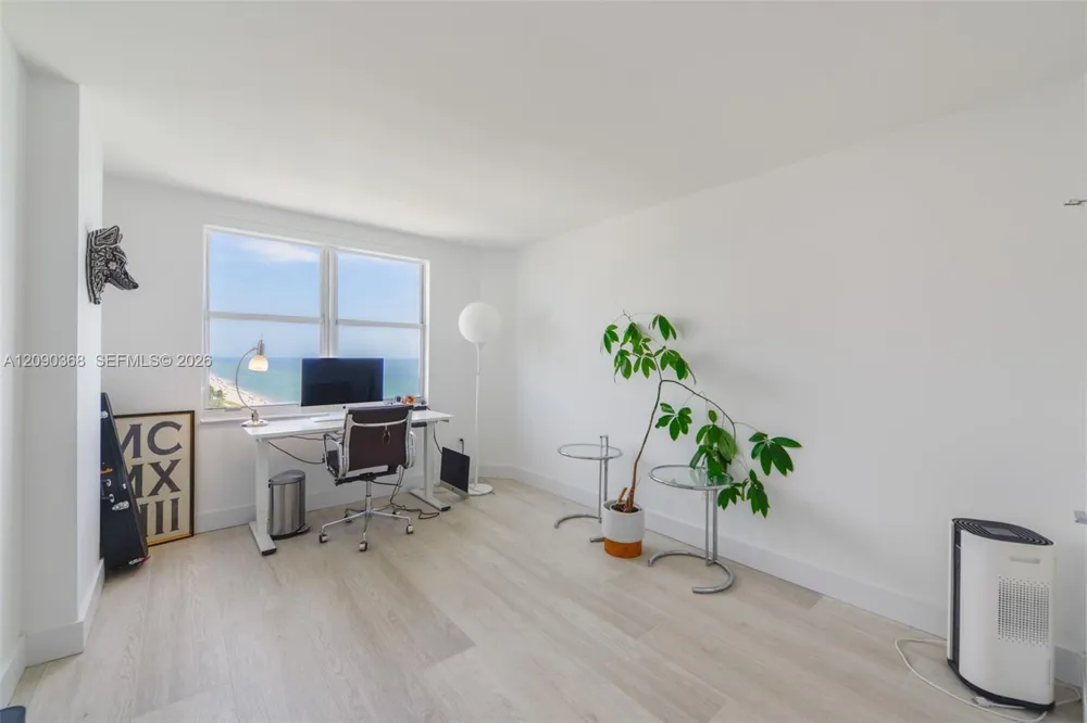 1950 S Ocean Dr #11P Hallandale Beach, FL 33009