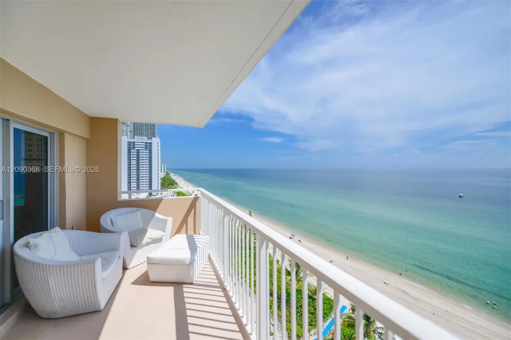 1950 S Ocean Dr #11P Hallandale Beach, FL 33009