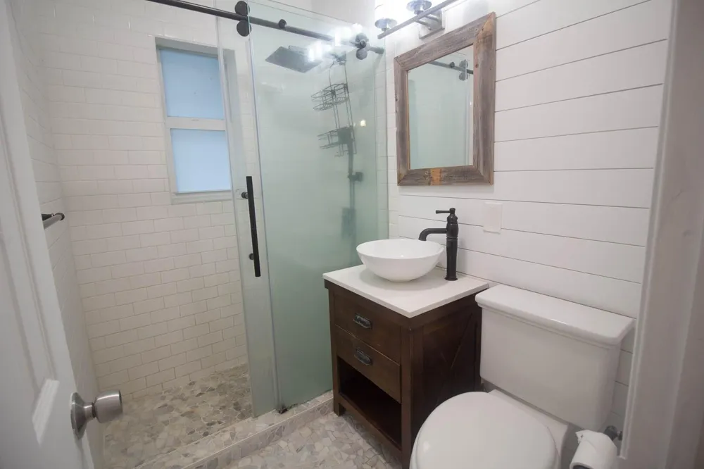 1650 NE 44TH STREET Pompano Beach, FL 33064