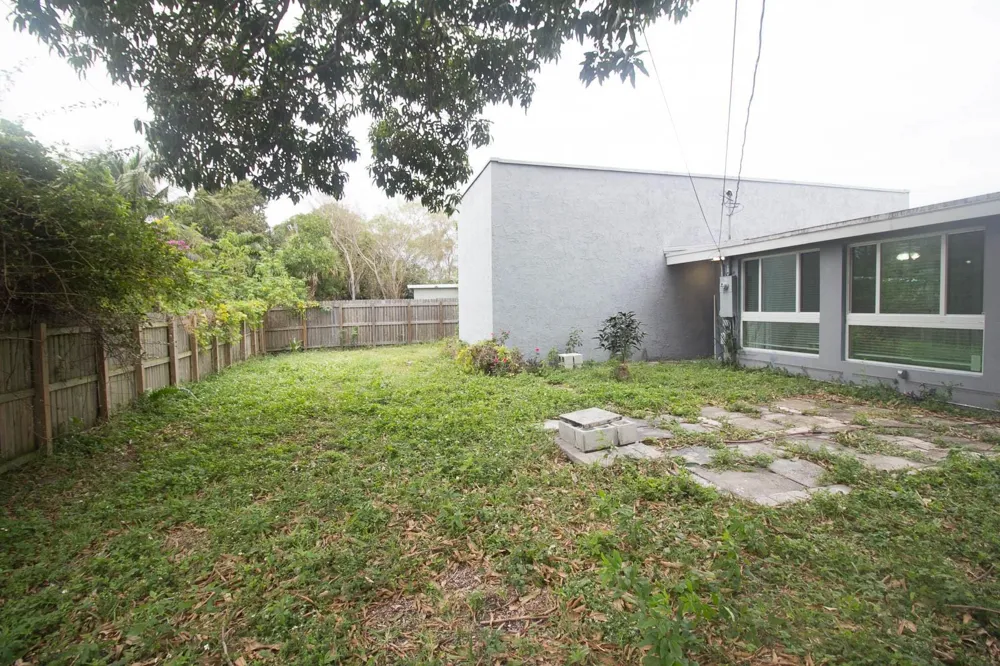 1650 NE 44TH STREET Pompano Beach, FL 33064