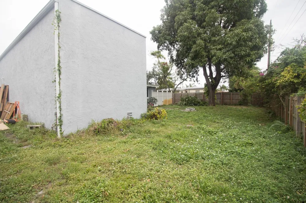 1650 NE 44TH STREET Pompano Beach, FL 33064