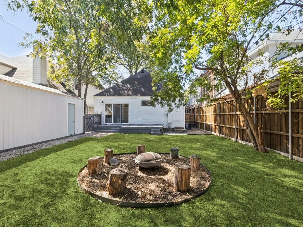6307 Palo Pinto Avenue Dallas, TX 75214