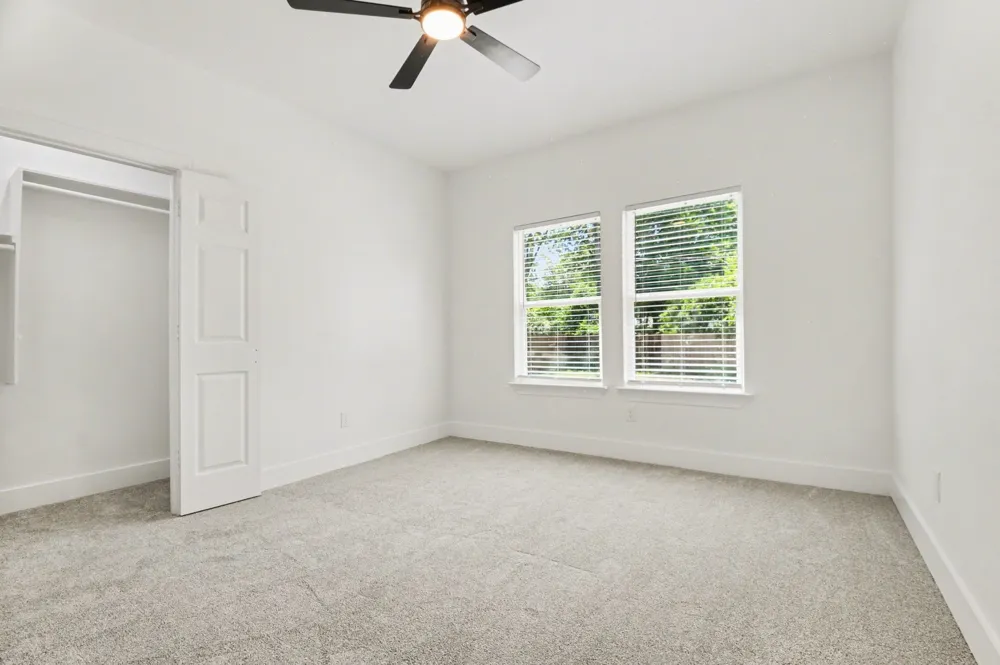 415 Thomas Street Terrell, TX 75160