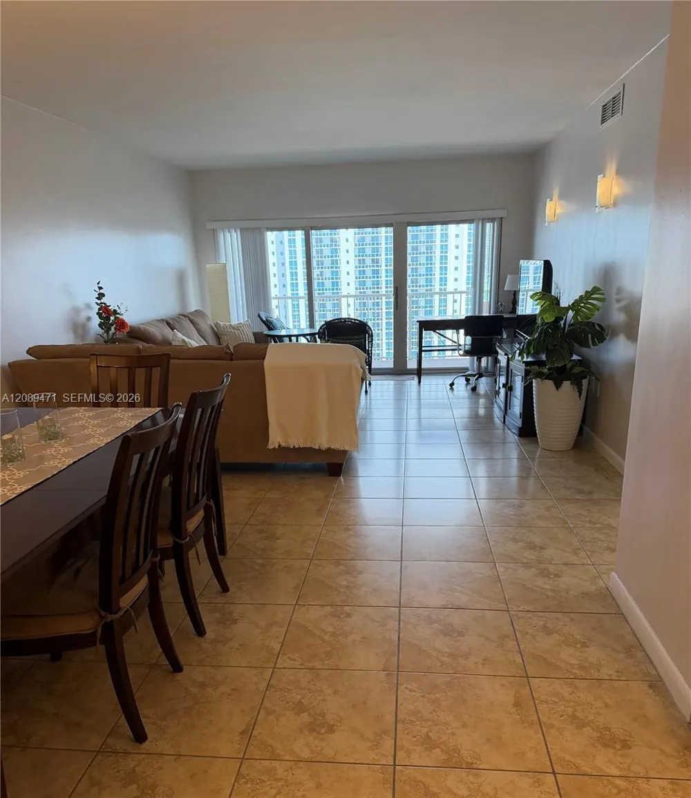 1985 S Ocean Dr #21H Hallandale Beach, FL 33009