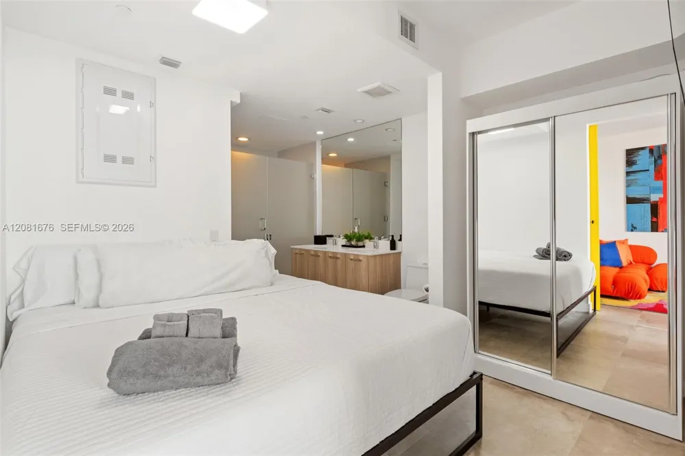 501 NE 31st St #2504 Miami, FL 33137