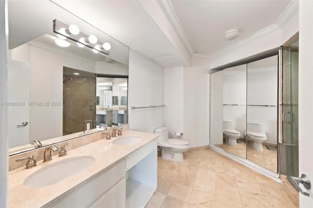 6365 Collins Ave #1103 Miami Beach, FL 33141