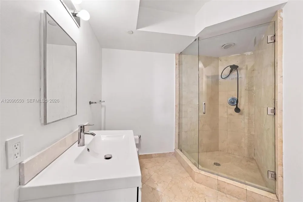 6365 Collins Ave #1103 Miami Beach, FL 33141