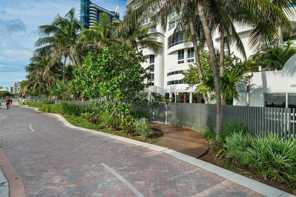 6365 Collins Ave #1103 Miami Beach, FL 33141