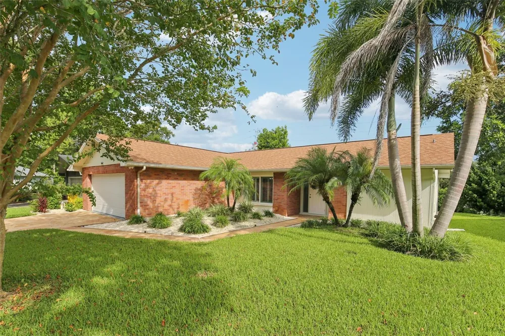 2866 THISTLE COURT Palm Harbor, FL 34684