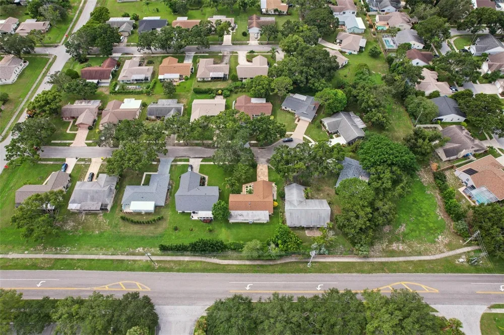 2866 THISTLE COURT Palm Harbor, FL 34684