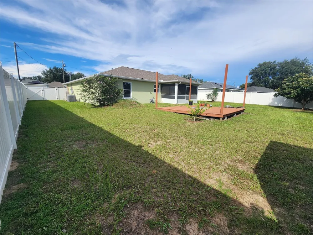 24 DOGWOOD DRIVE LOOP ocala, FL 34472