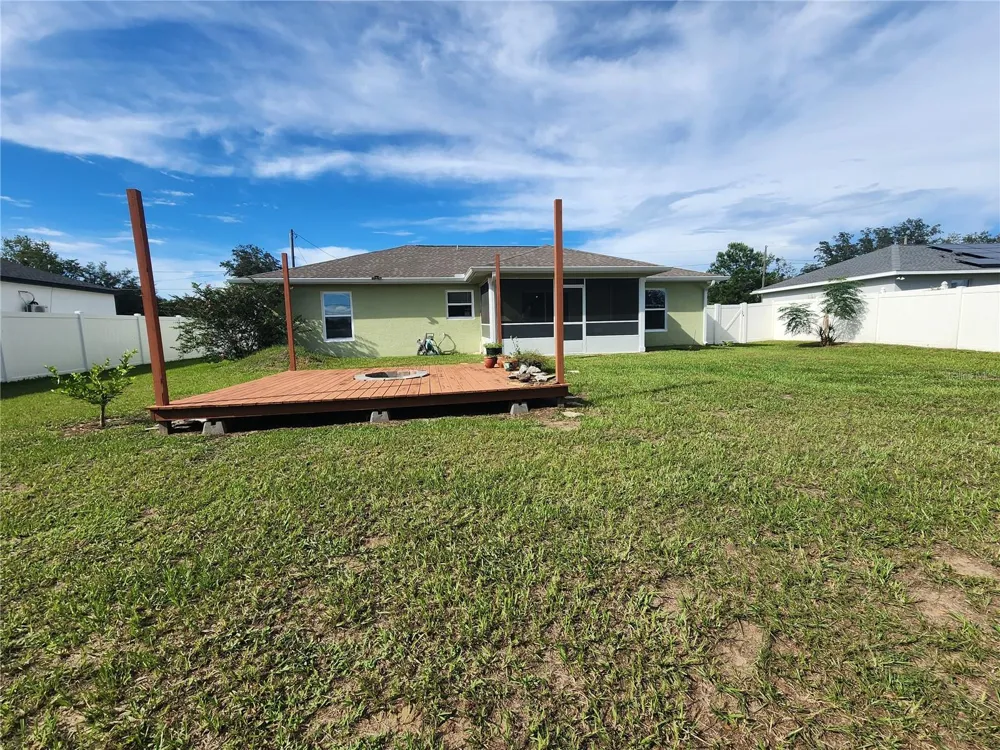 24 DOGWOOD DRIVE LOOP ocala, FL 34472