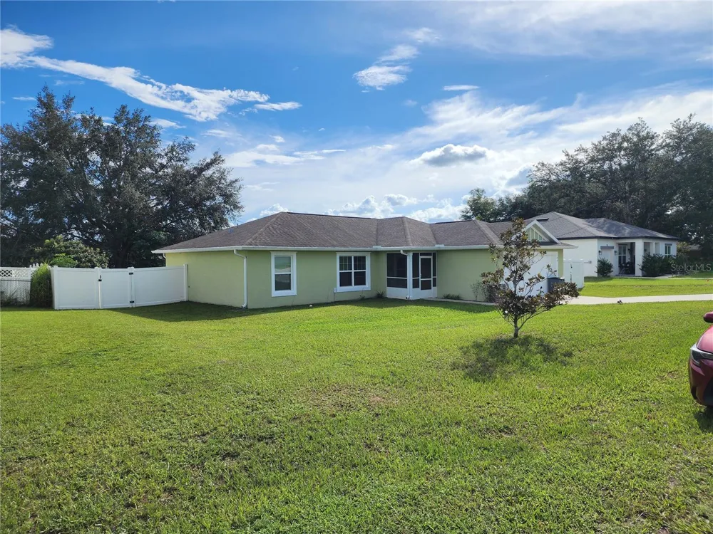 24 DOGWOOD DRIVE LOOP ocala, FL 34472
