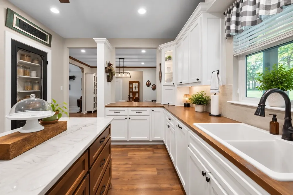 529 La Bota Corsicana, TX 75109