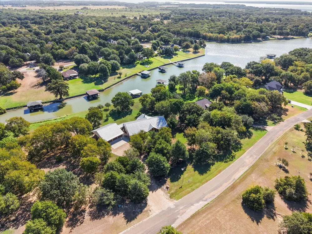 529 La Bota Corsicana, TX 75109