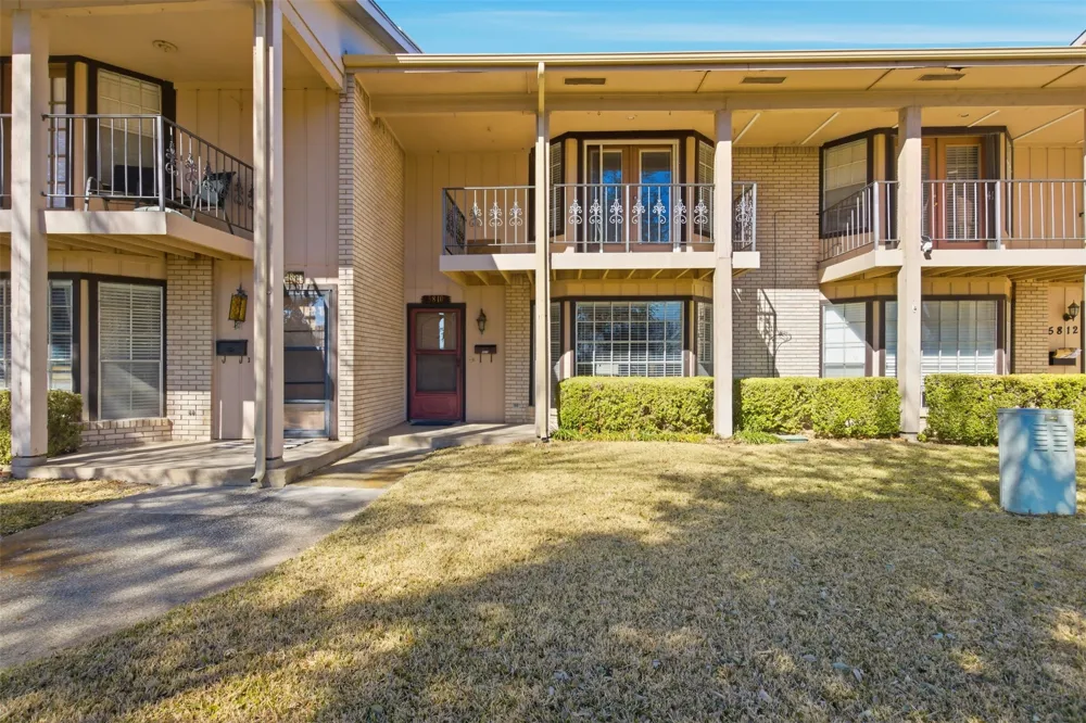 5810 Marina Drive #12 Garland, TX 75043
