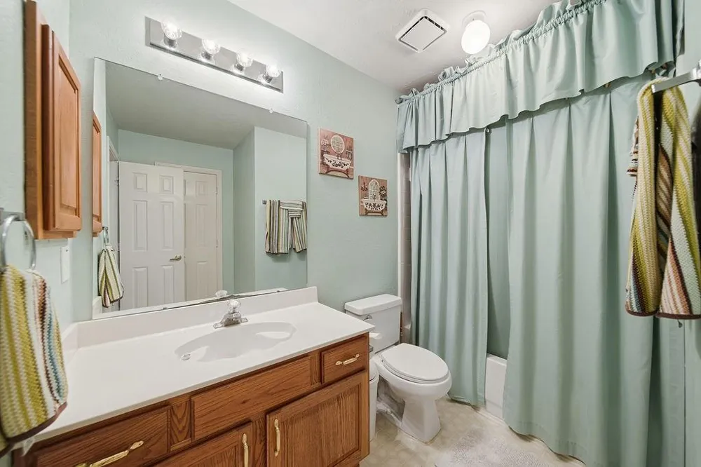 1309 Rachel Court Pearland, TX 77581